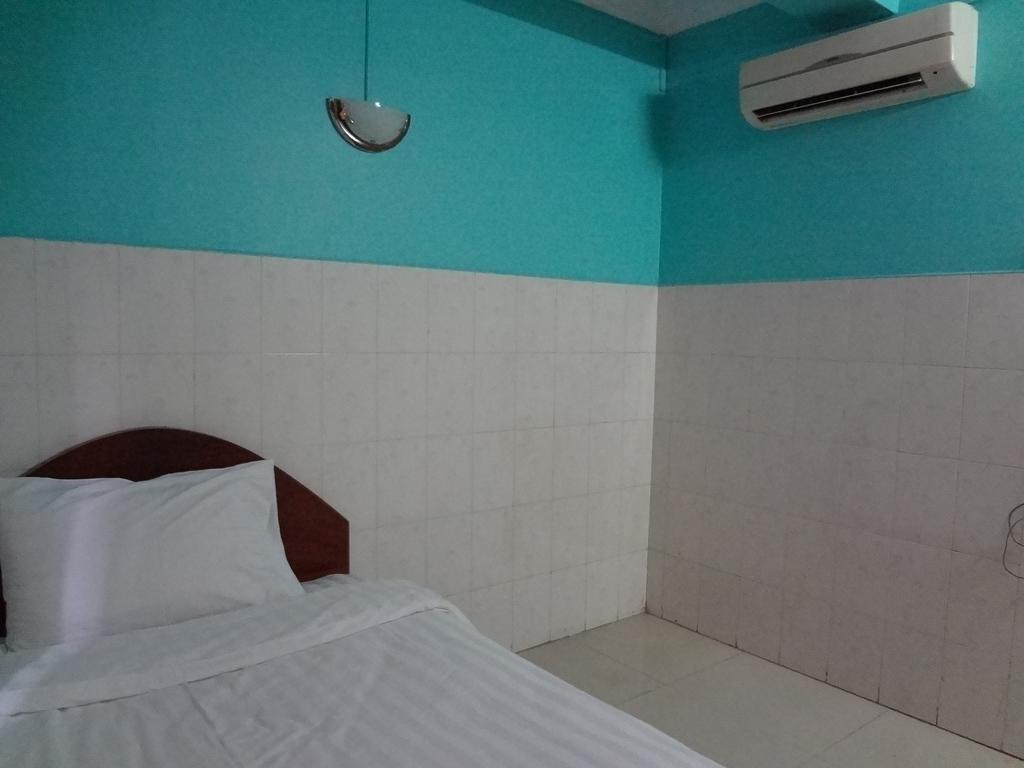 Capitol 3 Guesthouse Phnom Penh Esterno foto