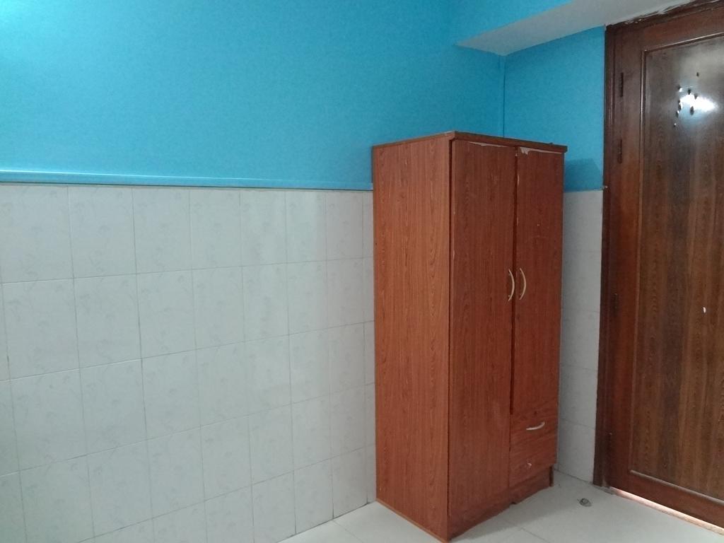Capitol 3 Guesthouse Phnom Penh Esterno foto